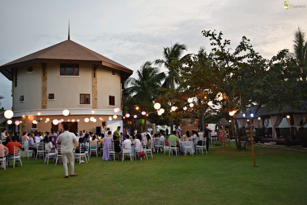 Bearland Paradise Resort Tigbauan Экстерьер фото