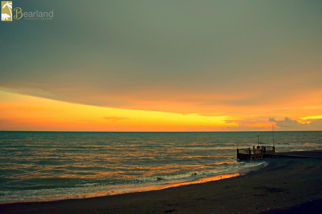 Bearland Paradise Resort Tigbauan Экстерьер фото