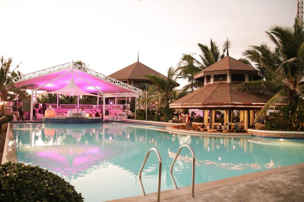Bearland Paradise Resort Tigbauan Экстерьер фото